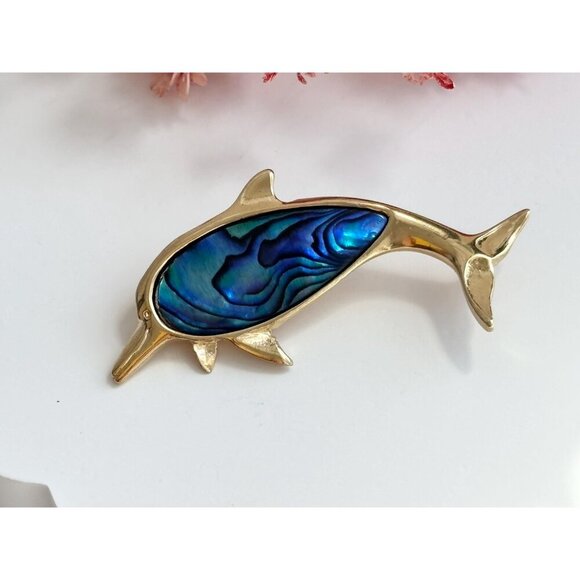 Dolphin Figural Faux Blue Abalone Gold Toned 90's Vintage Lapel Brooch Pin - Picture 10 of 10